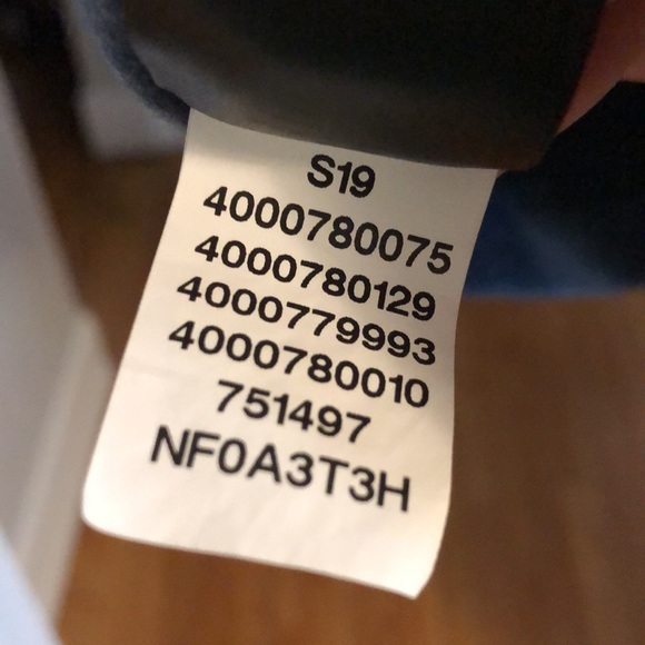 sleeveless hoodie dress - Picture 9 of 9